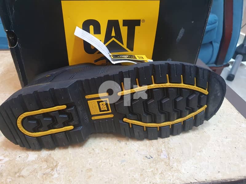 حذاء كات - CAT Safety Shoes-Size 46 1