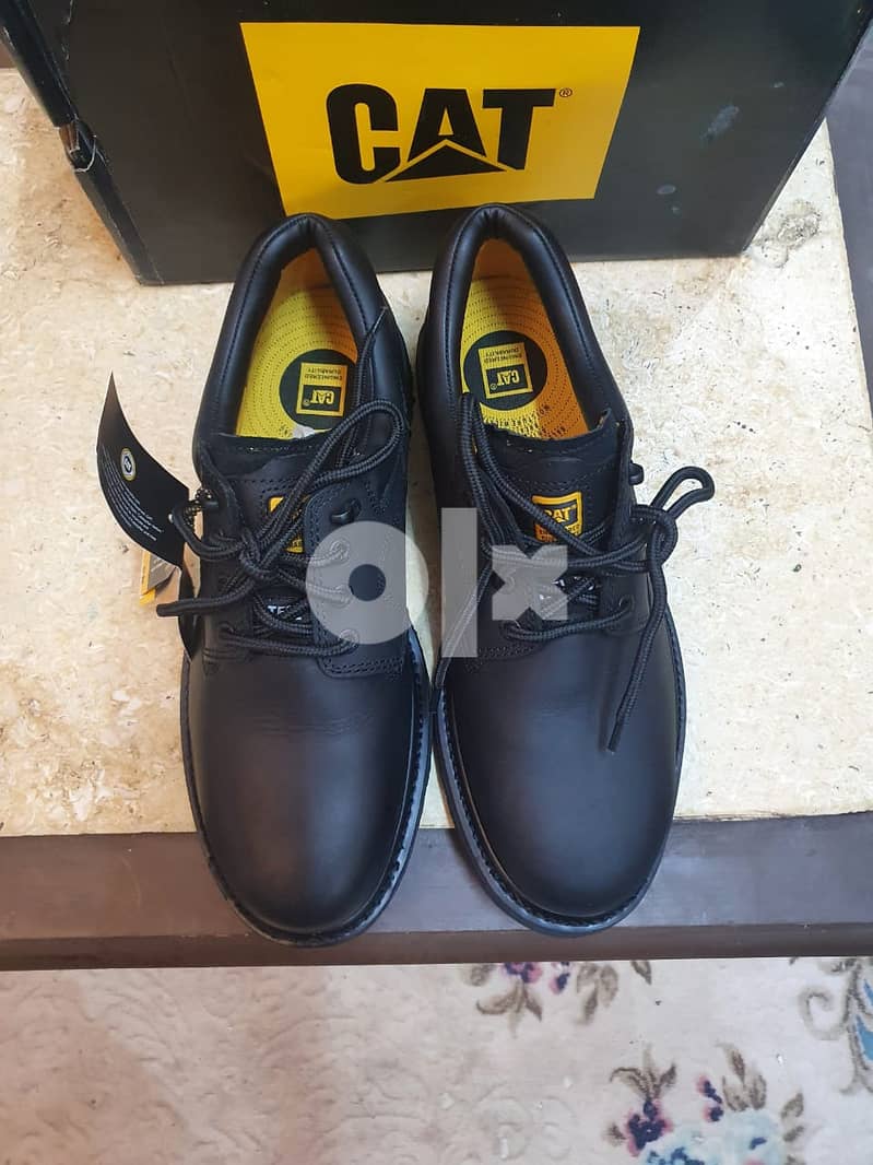 حذاء كات - CAT Safety Shoes-Size 46 4