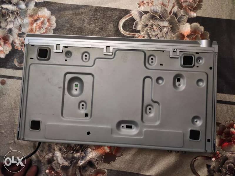 LG DVD, VCD, CD player, progressive scan in excellent condition 4