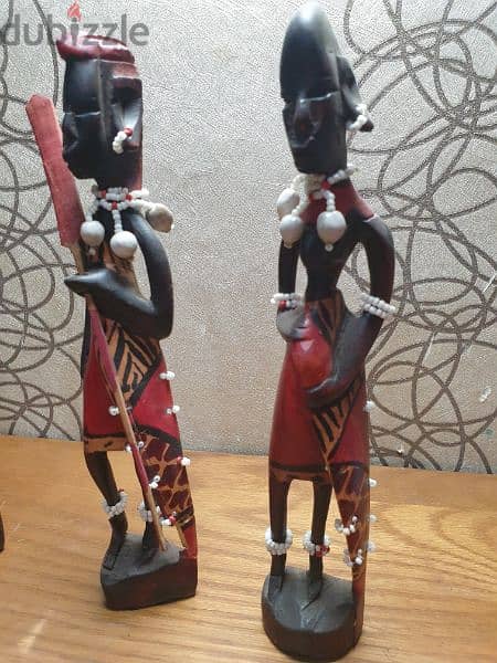 تماثيل أفريقية 1