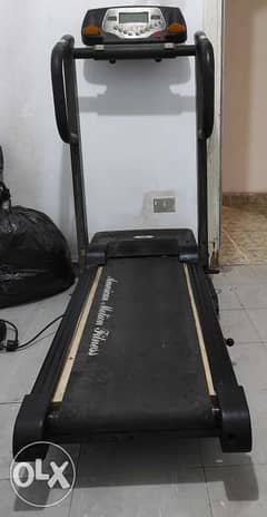 American motion fitness M8608F treadmill 0