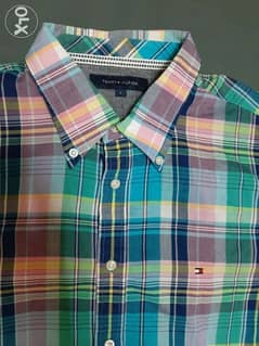 Tommy Hilfiger shirt regular large size. 0