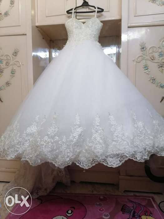 فستان زفاف اوف وايت استخدام مره واحده 1