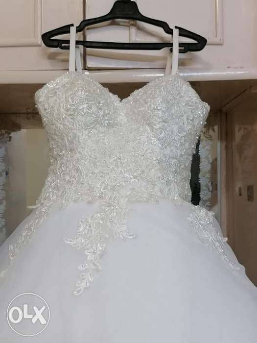 فستان زفاف اوف وايت استخدام مره واحده 2