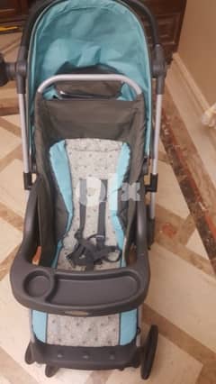 stroller in an excellent condition used for few months 0
