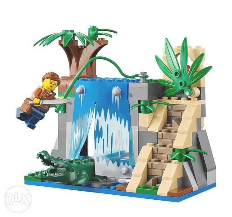 LEGO City Jungle Explorers Jungle Mobile Lab 60160 Building Kit (426 P 3