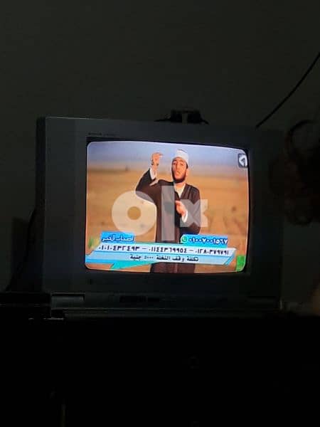 تليفزيون توشيبا اصلى  ١٤ بوصة بحالة الزيرو 1