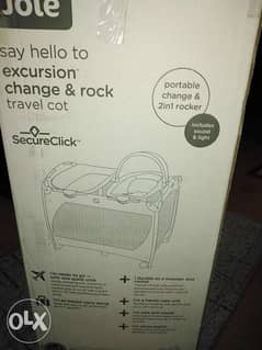 Joie excrusion change and rock travel cot 0