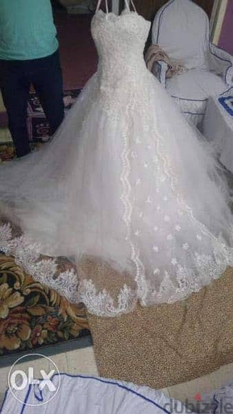 فستان زفاف لبسه واحدة 2