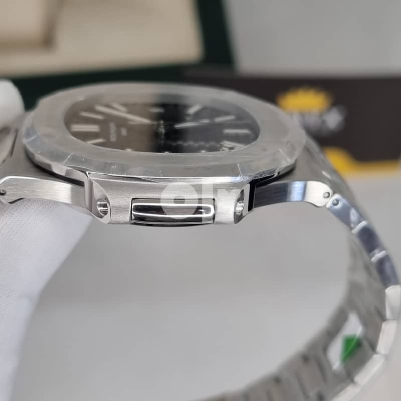 Patek Philippe nautilus SuperClone 1:1 Black Dial 2