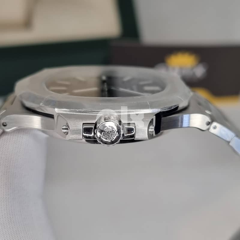 Patek Philippe nautilus SuperClone 1:1 Black Dial 7
