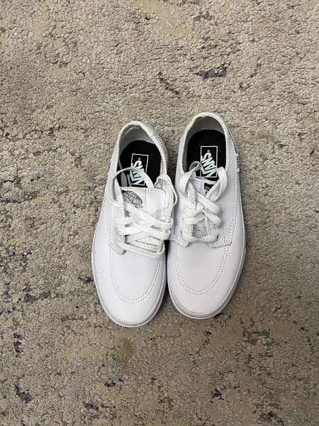 white VANS shoes Size(34) 1