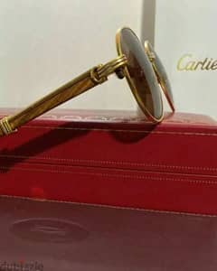 بيع نظارتك بافضل سعر كارتيه خشب او معدن Cartier للشراء الفورى
