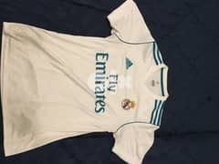 2017-2018 Real Madrid home kit 0