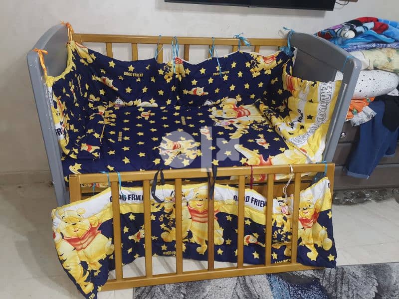 سرير اطفال من سن يوم لحد ٤ سنوات بالمرتبه والجوانب 1