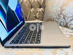 MacBook Pro M1 Chip with 8-Core CPU and 8-Core GPU 256GB Storage 0