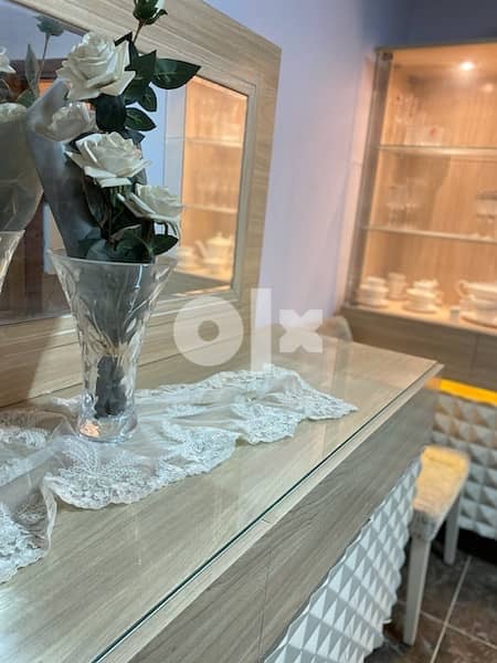 غرفة سفرة 8