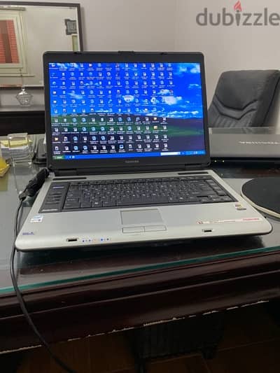 لاب توب توشيبا15.4 بوصه