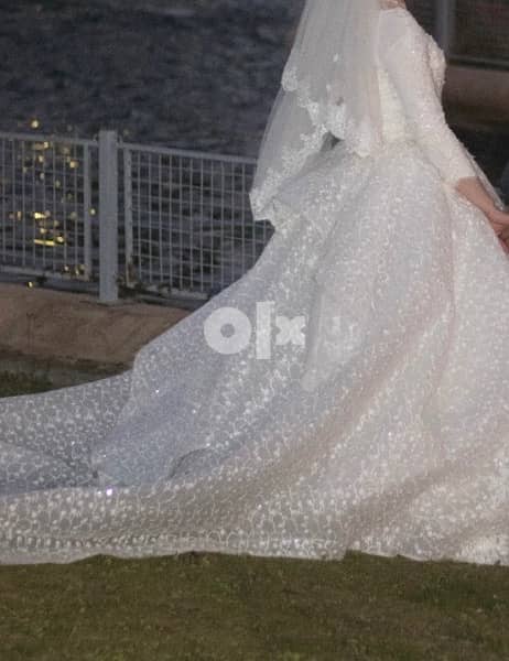 white wedding dress used for one time only 2