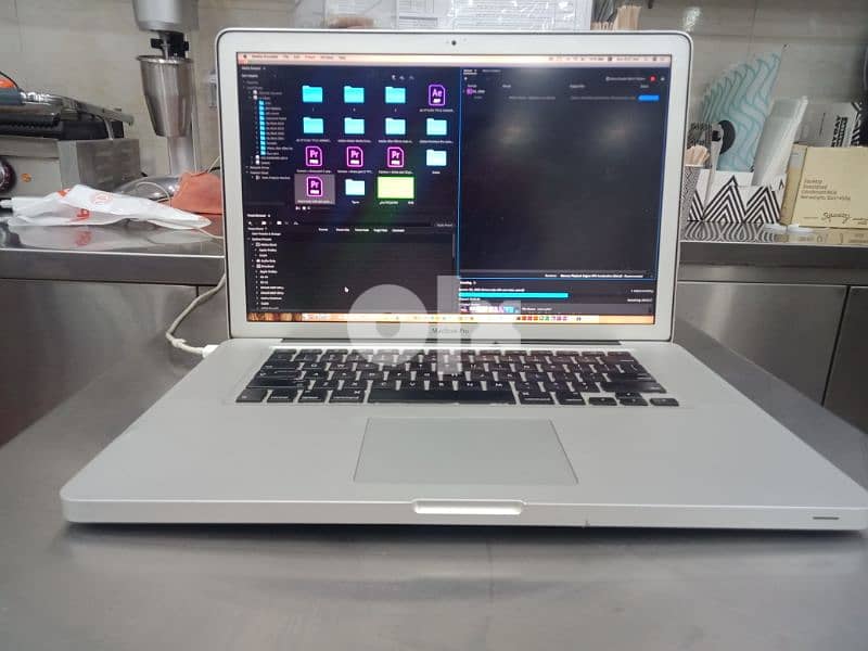 Mac Apple Book Pro 1