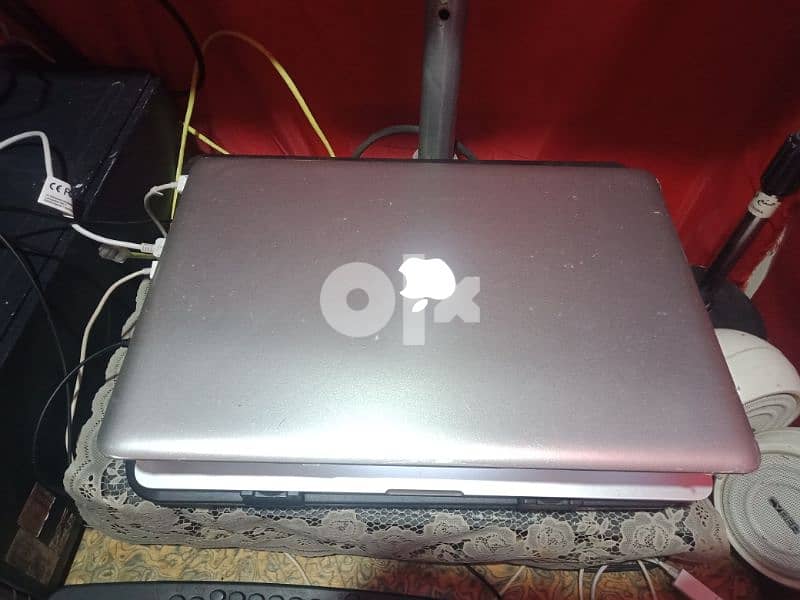 Mac Apple Book Pro 4