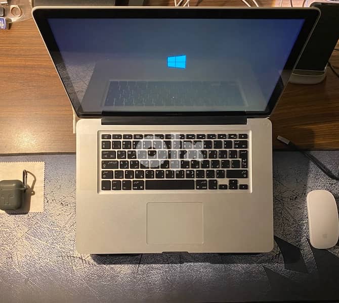 MacBook Pro 15’ للبيع 12