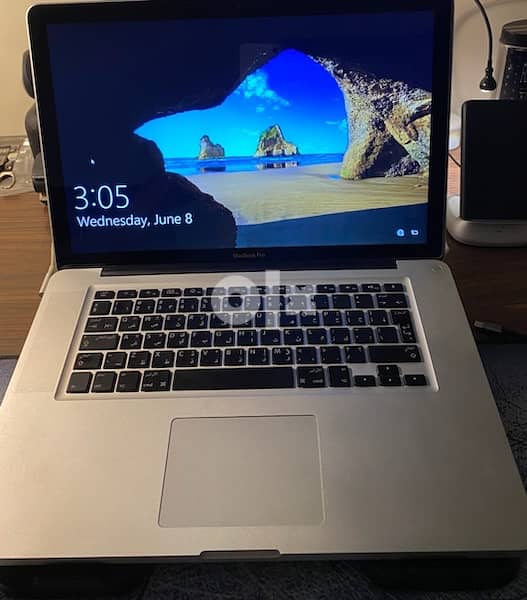 MacBook Pro 15’ للبيع 14