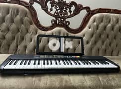 Yamaha PSR-F52 Digital Keyboard 0