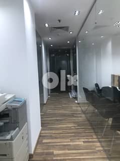 130m Office Space For Rent in Banks Center 0