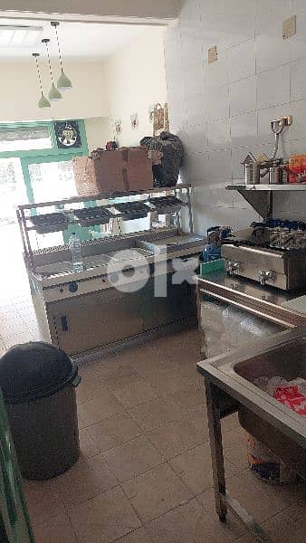 للبيع معدات مطعم