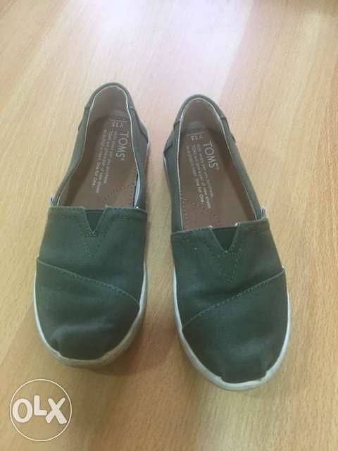 Toms unisex shoe size 13 0