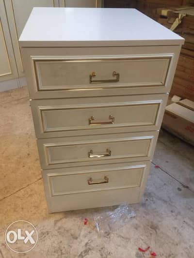 وحدة ادراج 4 ادراج انجليزي استيراد بالكرتونة ماركة gower مماثلة ل ikea