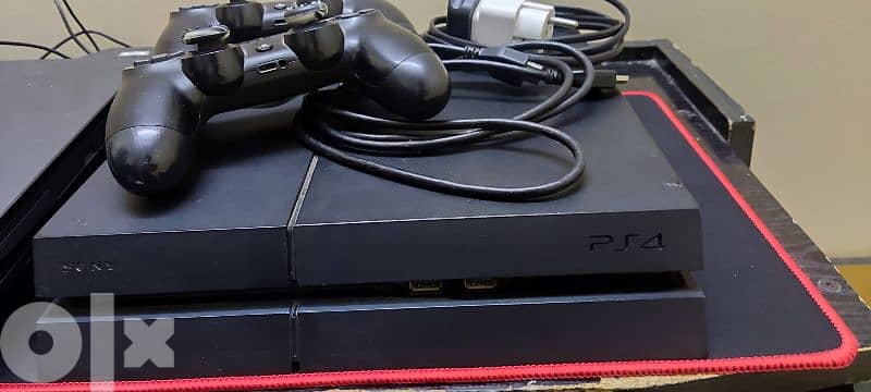 جهاز PS4 FAT احدث سوفت بسعر قابل للتفاوض 3