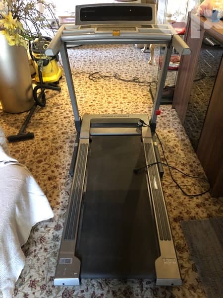 Used Treadmill 1