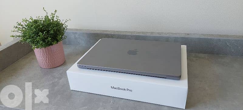 Macbook pro 14 inches 4