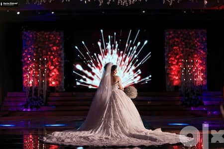 wedding dress
