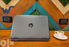 لاب hp core i5 جيل سادس تاتش اسكرين رام 8 وهاردين 0