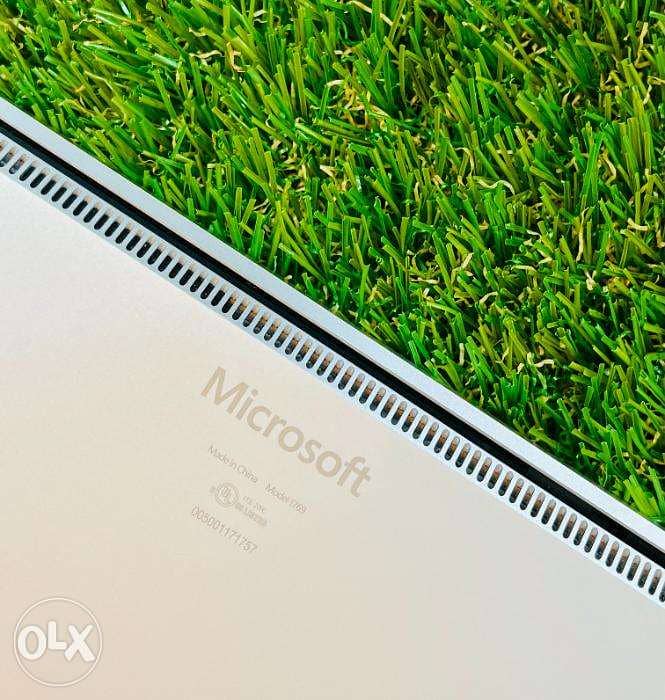 Surface Laptop Specially For Business i5 7th-8-256 سرفس لابتوب كالجديد 7