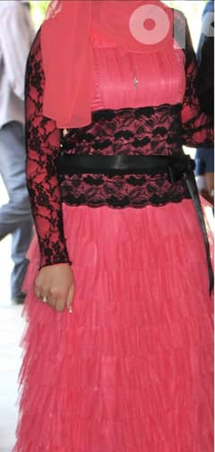 فستان سواريه بالبوليرو يلبس وزن (٥٥- ٦٠ ) كجم