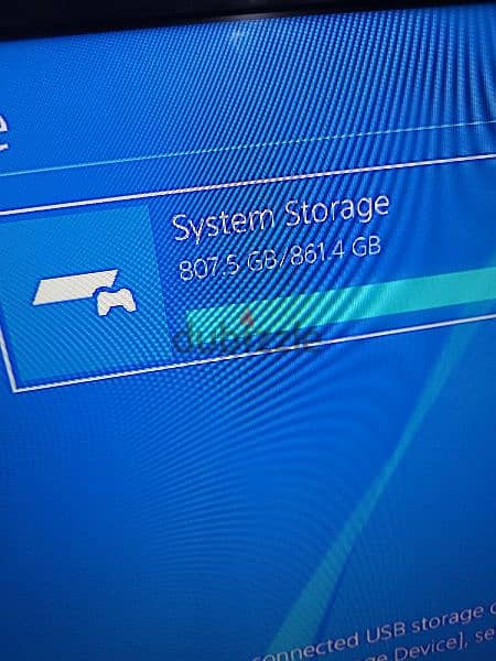 PS 4 pro 6