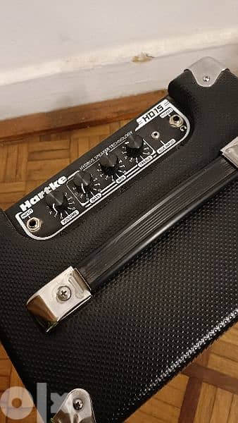 Hartke HD-15 Bass Amplifier 1