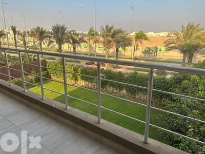 Grand Heights توين هاوس للايجار من المالك في