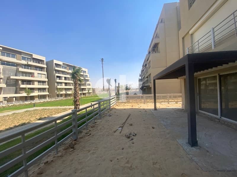 207 m2 apartment +150  m2 garden capital gardens at palm hills 4