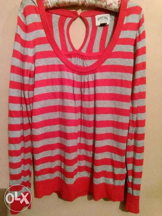 Tommy Hilfiger long sleeves t-shirt for women. 1