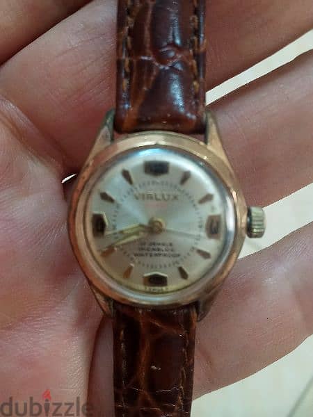 ساعة دوبليه حريم قديمة سويسري ملو فايا لوكس VIALUX 5