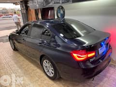 BMW320i model new profile 2019 only 29000km 0