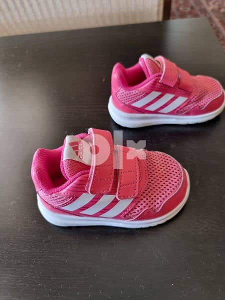Adidas shoes for girls size 21 1