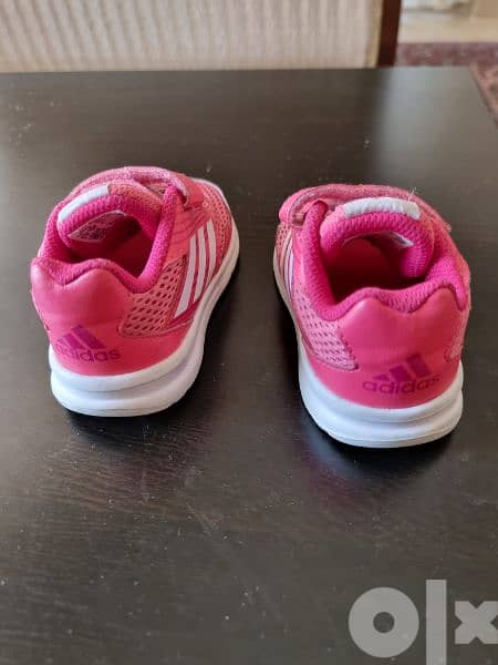 Adidas shoes for girls size 21 2