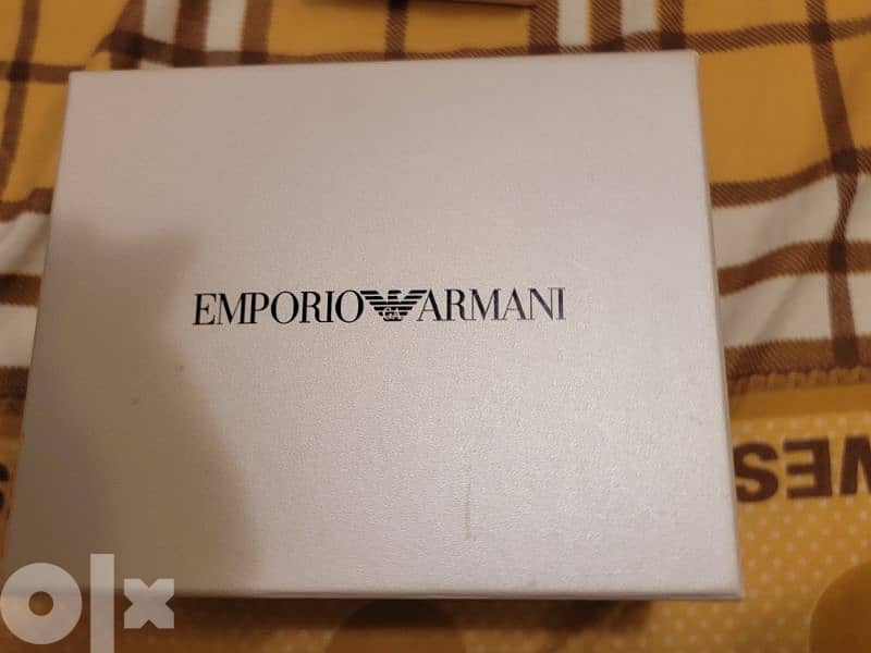 Emporio Armani watch box for him & her 4