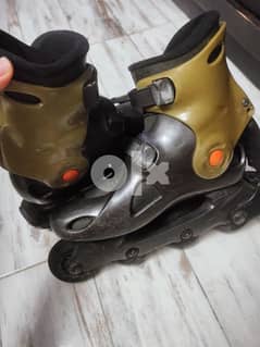 roller blade skate 0
